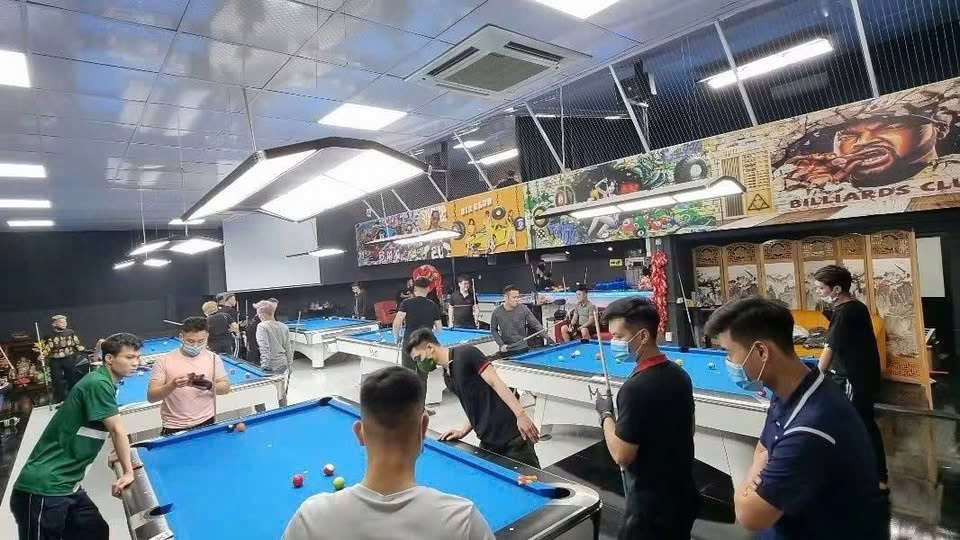 SANG NHƯỢNG CLB BILLIARDS ĐANG HOẠT ĐỘNG ỔN ĐỊNH – VÀO KINH DOANH NGAY  Địa chỉ: 39 phố Hồng Hà, Hà 16012453