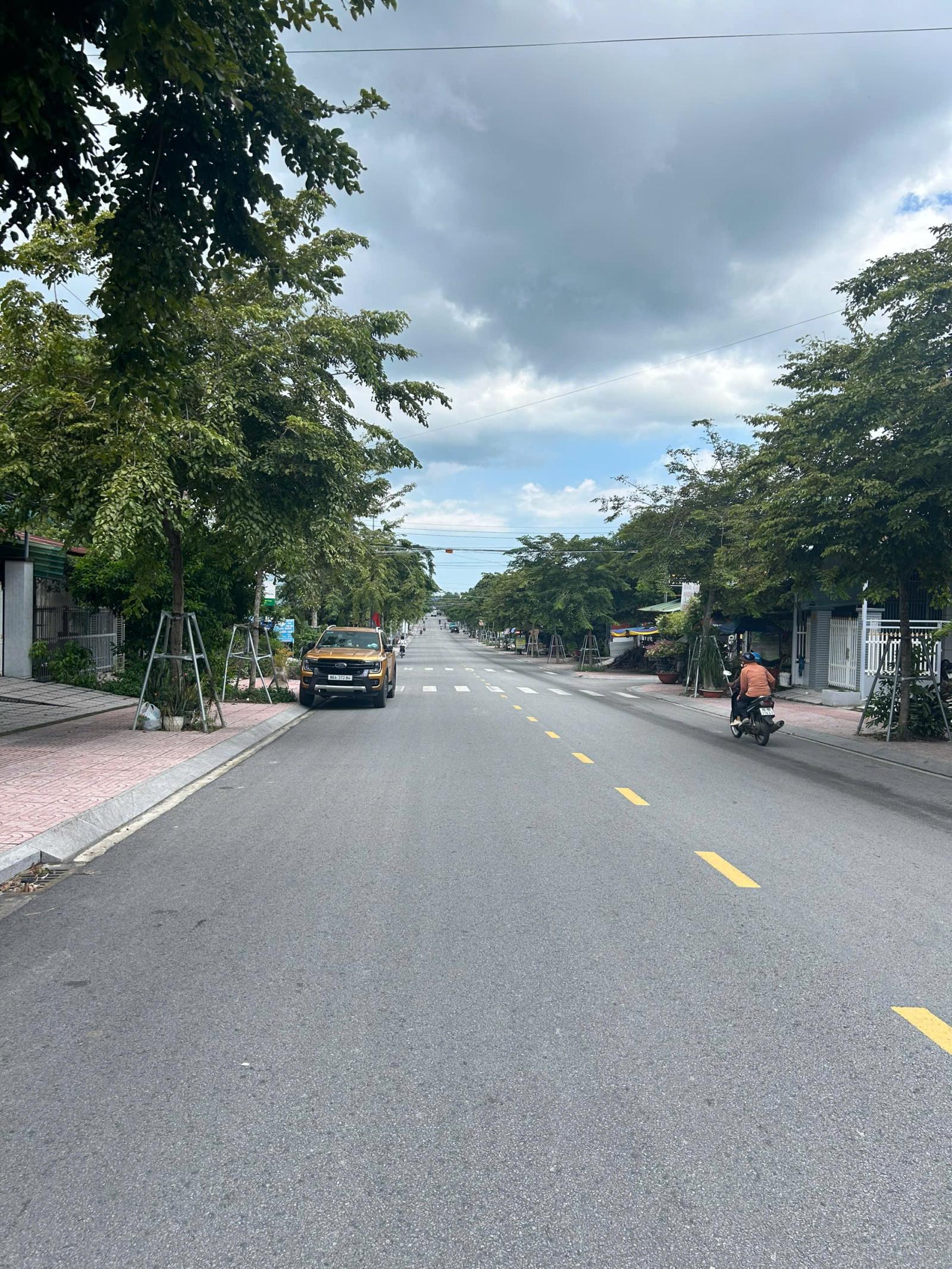 Bán nhà 130m2 mặt tiền Ngô Quyền, Tân An, LaGi giá ngộp 3.3 tỷ 16012455