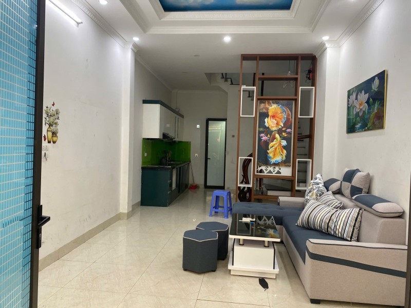 Bán nhà Phố Trạm,Long Biên 6 tầng,45m oto vào nhà nhỉnh 10 tỷ  16012483
