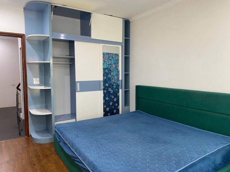 Bán nhà Phố Trạm,Long Biên 6 tầng,45m oto vào nhà nhỉnh 10 tỷ  16012483