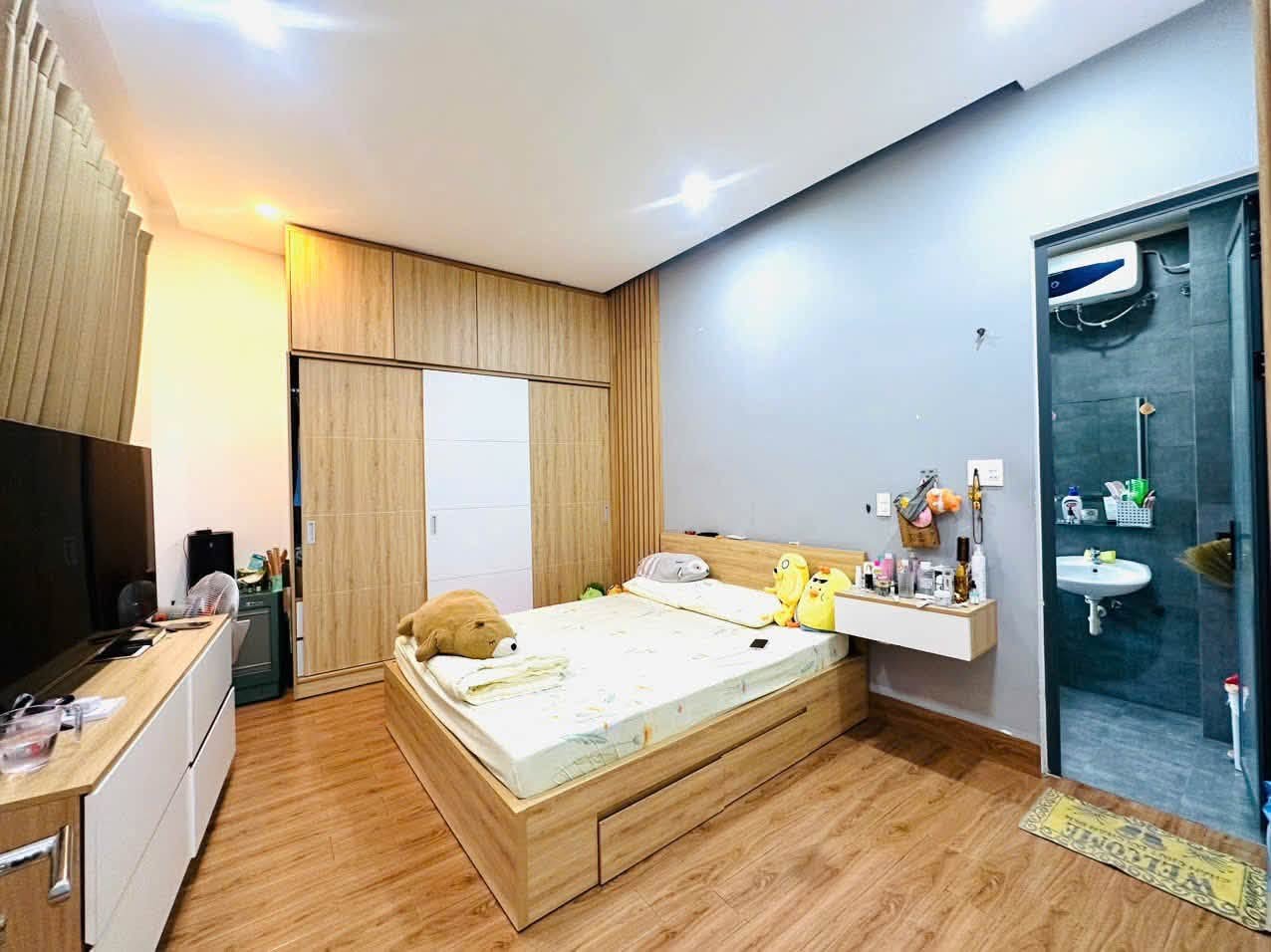 CHUYỂN NHƯỢNG NHÀ 2 TẦNG K167 NGUYỄN XÍ - THÔNG TÔ HIỆU 16012511