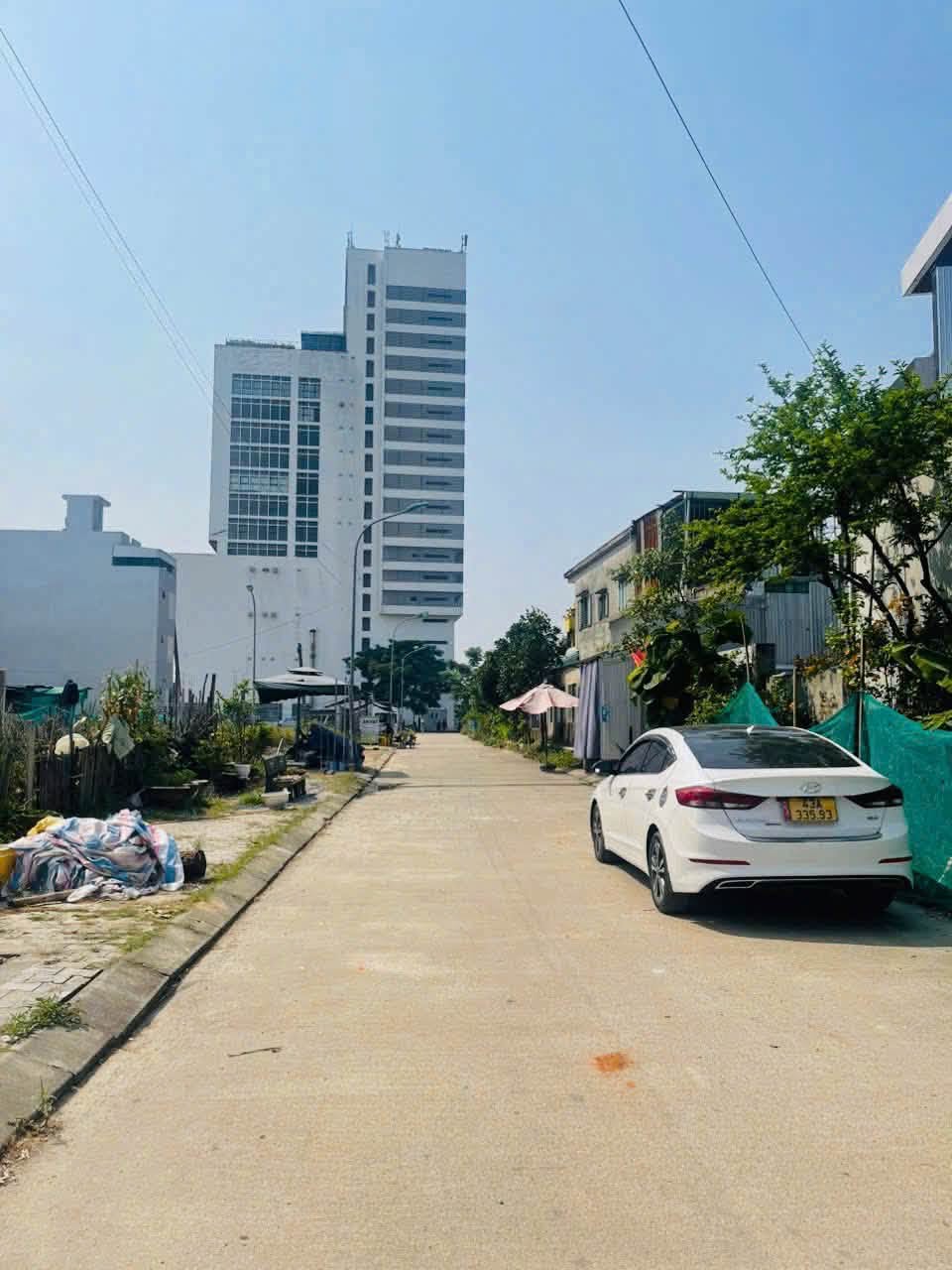 Chào bán lô đất đường 5m kẹp kiệt sau 2m ( diện tích 207m ngang hơn 15m ) 16012574