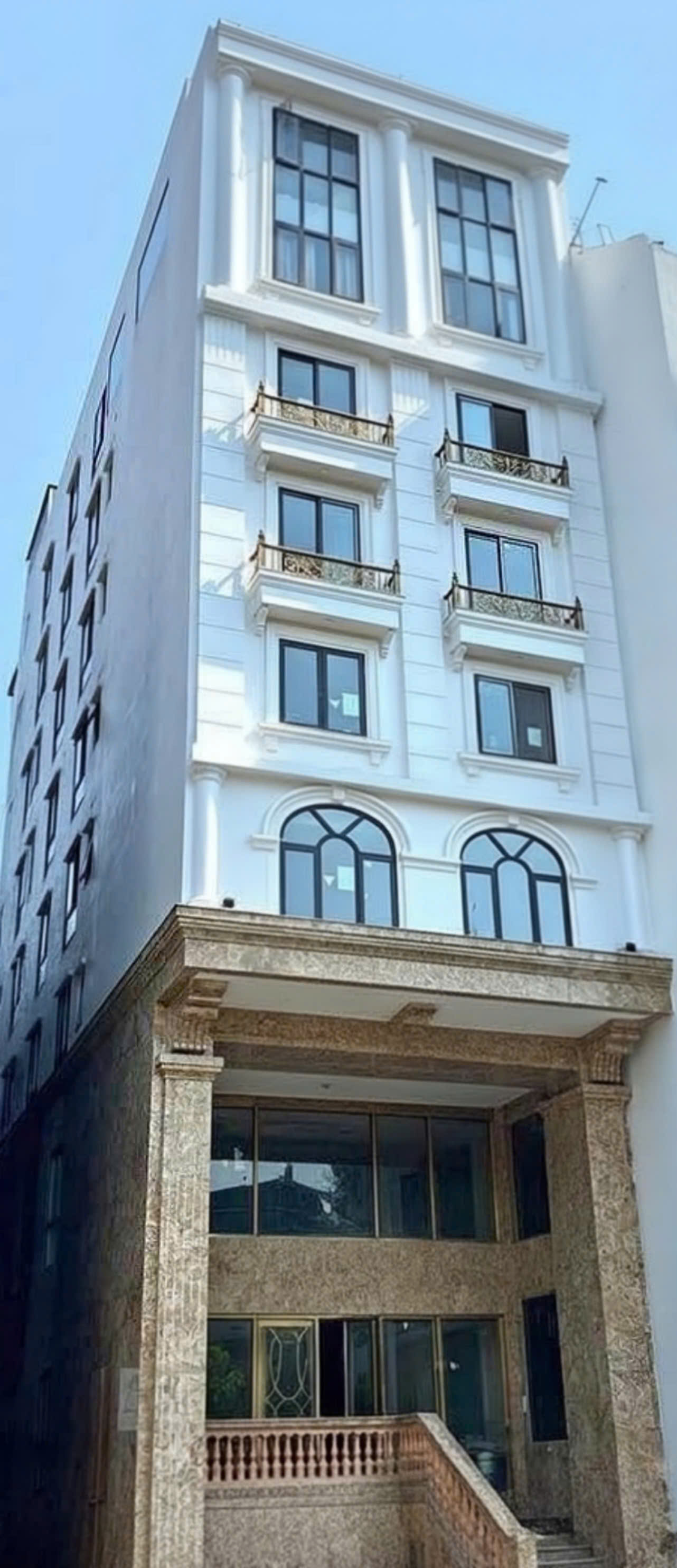 Cho thuê nhà, 101m2- 7T, Nguyễn Trường Tộ, Hàng Than, Trấn Vũ -45 tr 16012591