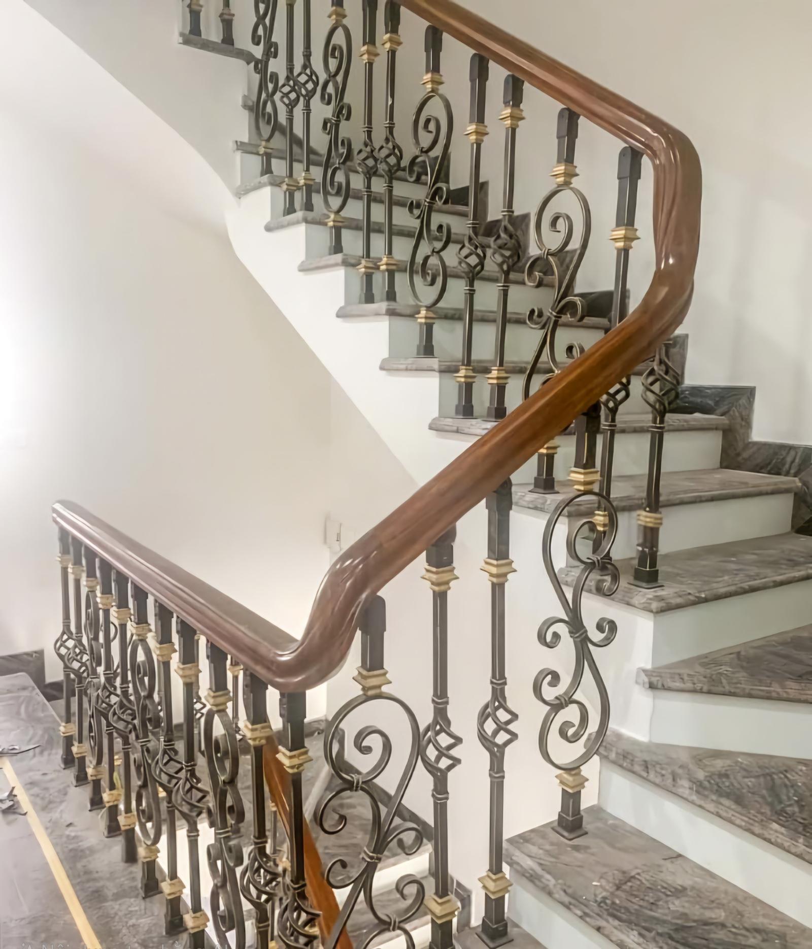 Cho thuê nhà, 101m2- 7T, Nguyễn Trường Tộ, Hàng Than, Trấn Vũ -45 tr 16012591
