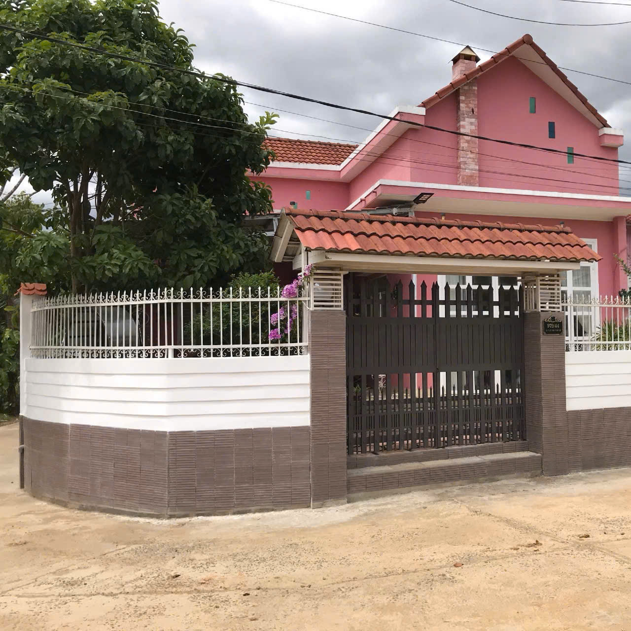 Chính chủ bán nhà góc 200m2 - View núi và suối đẹp - P. 3, Bảo Lộc, Lâm Đồng 16012617