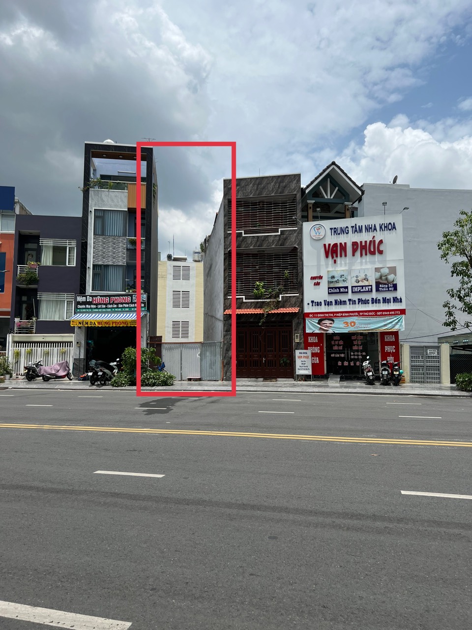 Bán Lô Đất Tặng Nhà Trệt Lầu Mặt Tiền Đinh Thị Thi - Hiệp Bình Phước - Thành Phố Thủ Đức 16012635