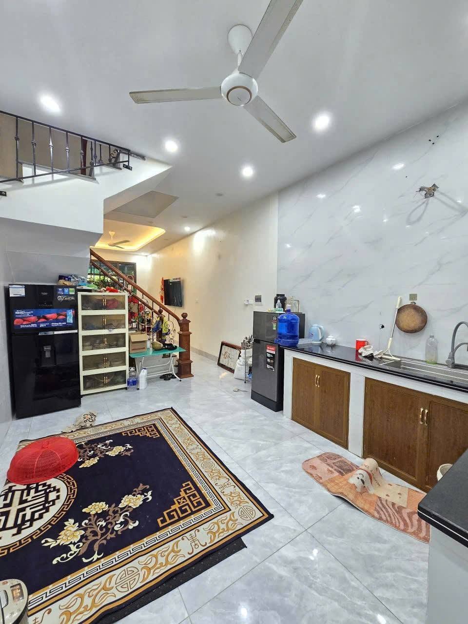 Chính chủ bán nhà phố Hàng Giày, 4 tầng, mặt tiền 10m, 90m2, 32 tỉ, homestay đỉnh 16012685