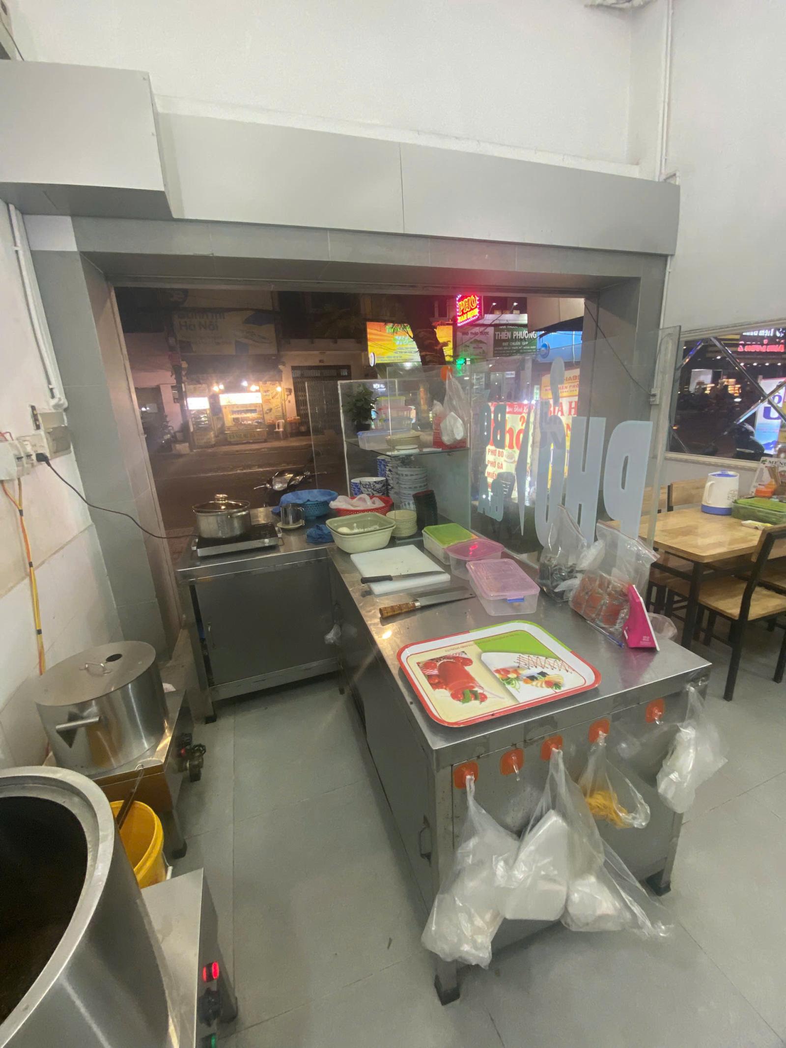 CHÍNH CHỦ CẦN SANG NHƯỢNG MẶT BẰNG QUÁN PHỞ – TÂN BÌNH ,TPHCM, ĐẦY ĐỦ ĐỒ DÙNG, VÀO LÀ KINH DOANH 16012703