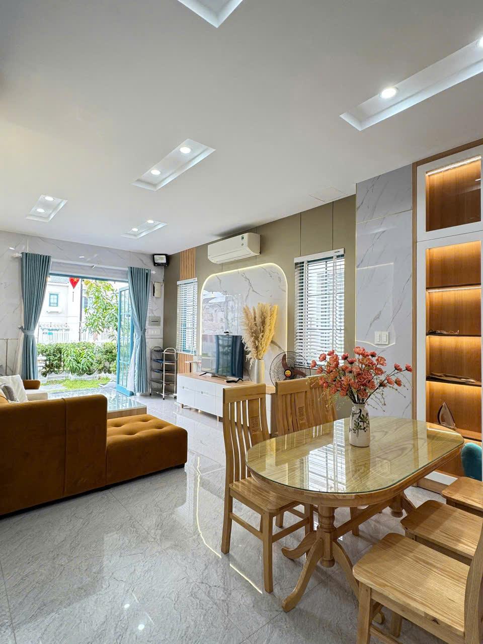 Chính chủ bán bt đơn lập khu nghỉ dưỡng novaworld phan thiết 16012725