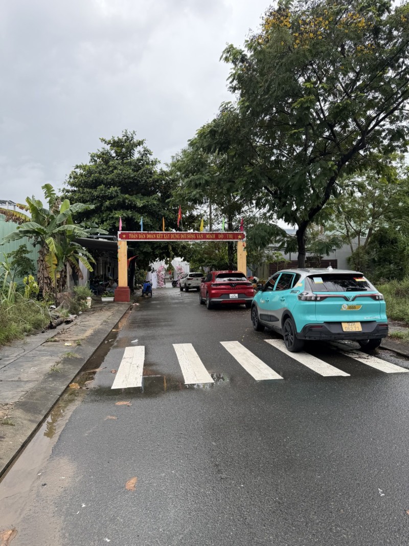 # MT Xuân Thiều 8 sát Nguyễn Tất Thành, 80m2 phân lô 3 mặt thoáng, nhỉnh 4 tỷ 16012827