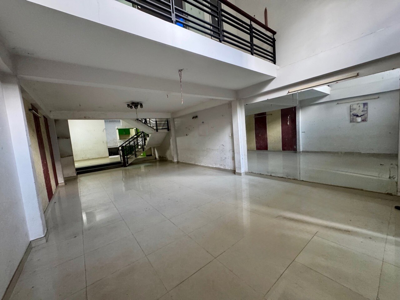 H3028* Nhà 5T Giá Rẻ Có Sân Đỗ Ô Tô gần Cầu Trường Đai, Giá 8.x Tỷ 16012856