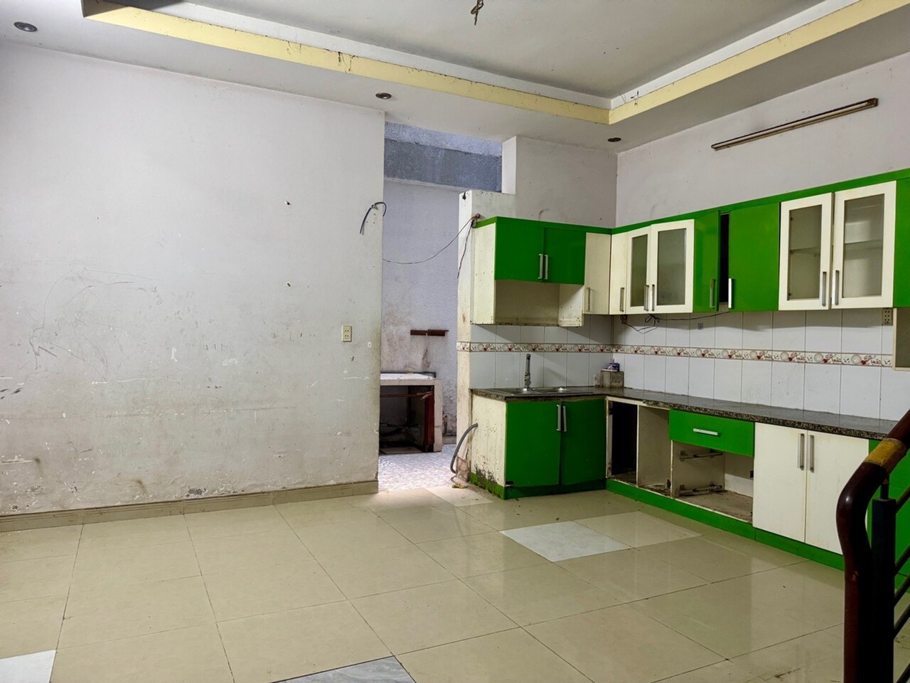 H3028* Nhà 5T Giá Rẻ Có Sân Đỗ Ô Tô gần Cầu Trường Đai, Giá 8.x Tỷ 16012856