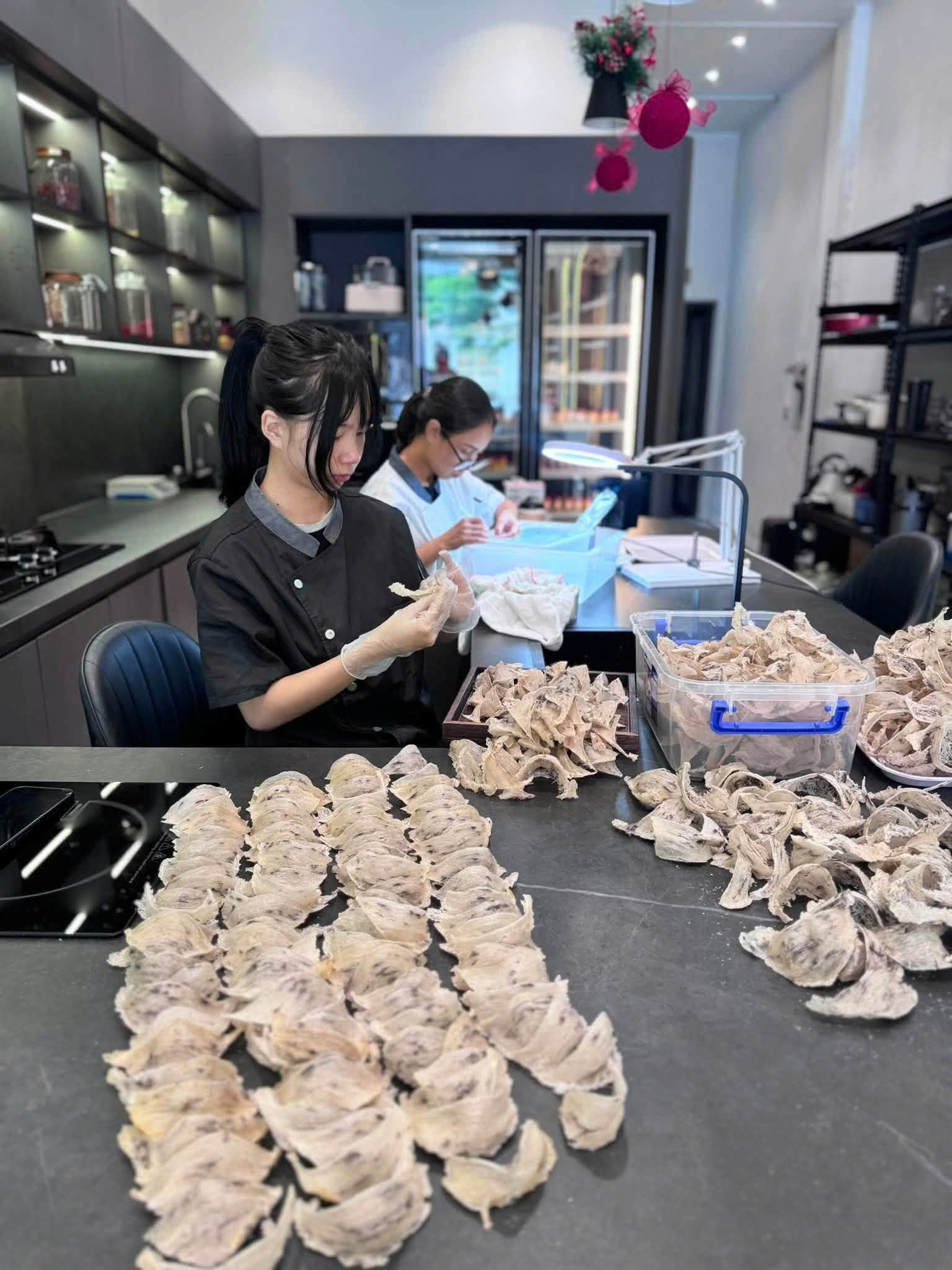 SANG NHƯỢNG / TÌM ĐỐI TÁC ĐỒNG HÀNH MÔ HÌNH YẾN CHƯNG TƯỚI - YẾN CHƯNG NÓNG Vị trí cửa hàng: 283 16012858