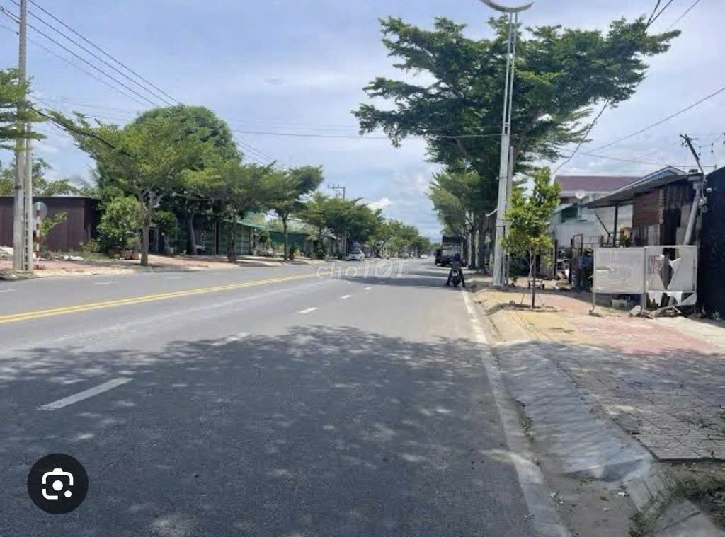 ĐẤT CHÍNH CHỦ - GIÁ TỐT Mặt Tiền Đường Nguyễn Thị Minh Khai, TP Phan Rang-Tháp Chàm, Ninh Thuận 16012863