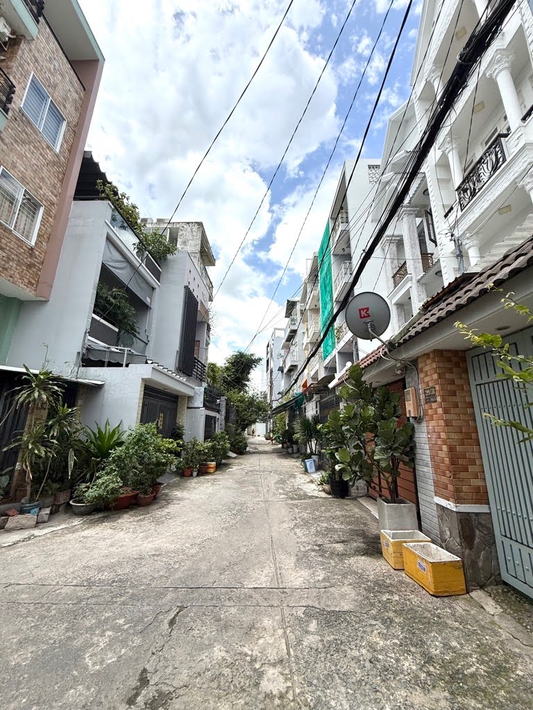 Bán nhà Gò Vấp hẻm xe hơi Thống Nhất, gần Nguyễn Văn Lượng, 65M², 4PN, 6.9 tỷ TL  16012880