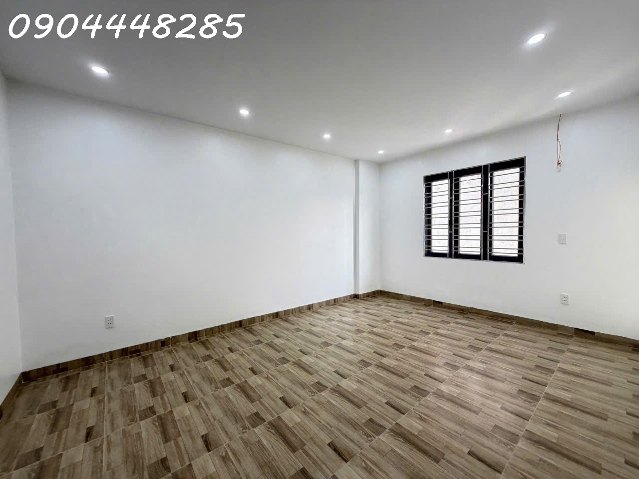 Nhà đẹp độc lập sân cổng riêng mặt ngõ cách đường chính 20m ô tô đỗ cửa tại Đằng Hải Hải An 16012940