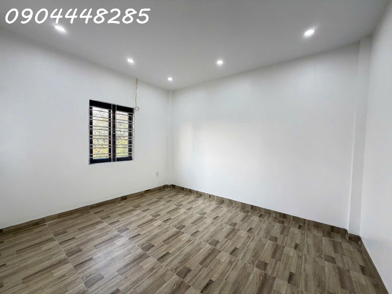 Nhà đẹp độc lập sân cổng riêng mặt ngõ cách đường chính 20m ô tô đỗ cửa tại Đằng Hải Hải An 16012940
