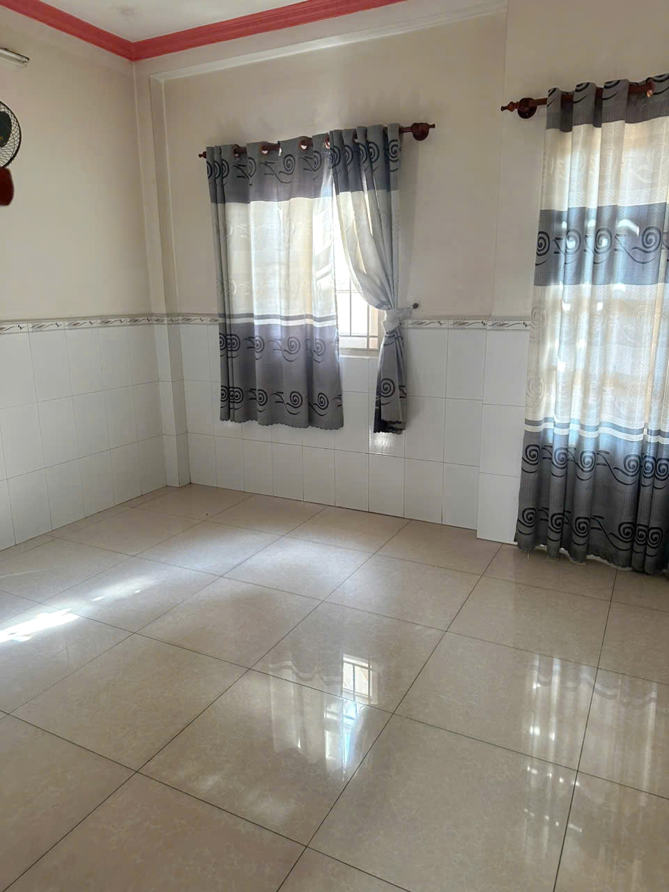 Nhà 3 tầng MT Dương Bá Trạc P. Chánh Hưng. Giá 8,9 tỷ TL ít 16012990