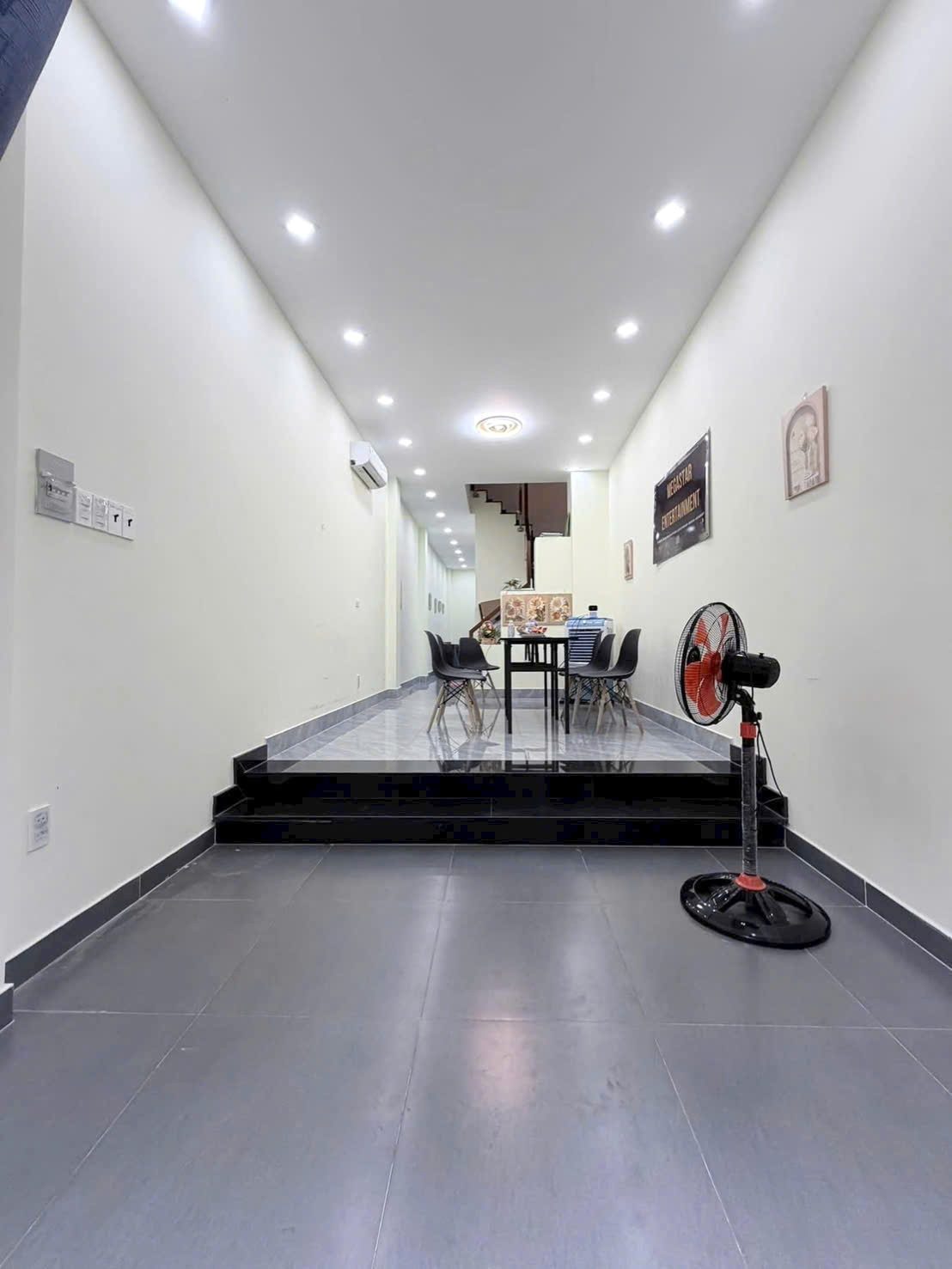 Nhà mới 4 tầng nở hậu cách mặt tiền 20m Dương Bá Trạc Phường Chánh Hưng (P1Q8 cũ). Giá 6,8 tỷ TL 16012999