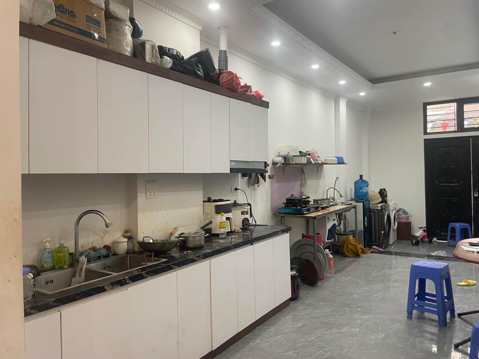Ngõ thông Đức Giang 8 tỷ 55m ô tô qua nhà 16013057