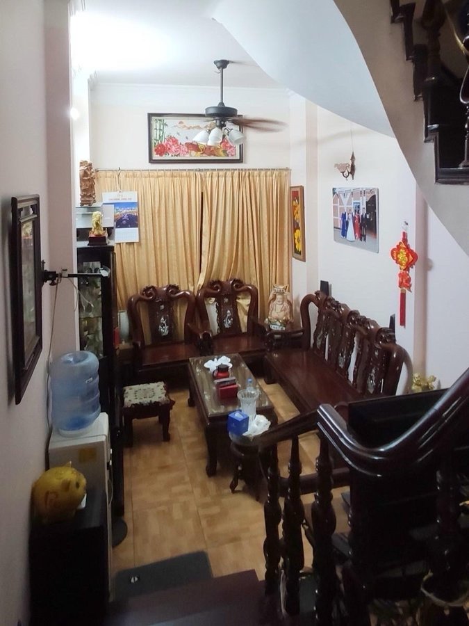 Bán Nhà Đê La Thành. Ba Đình. Ô Tô. DT 33m2. MT 3m. 5 Tầng. Giá 11 Tỷ. 16013068