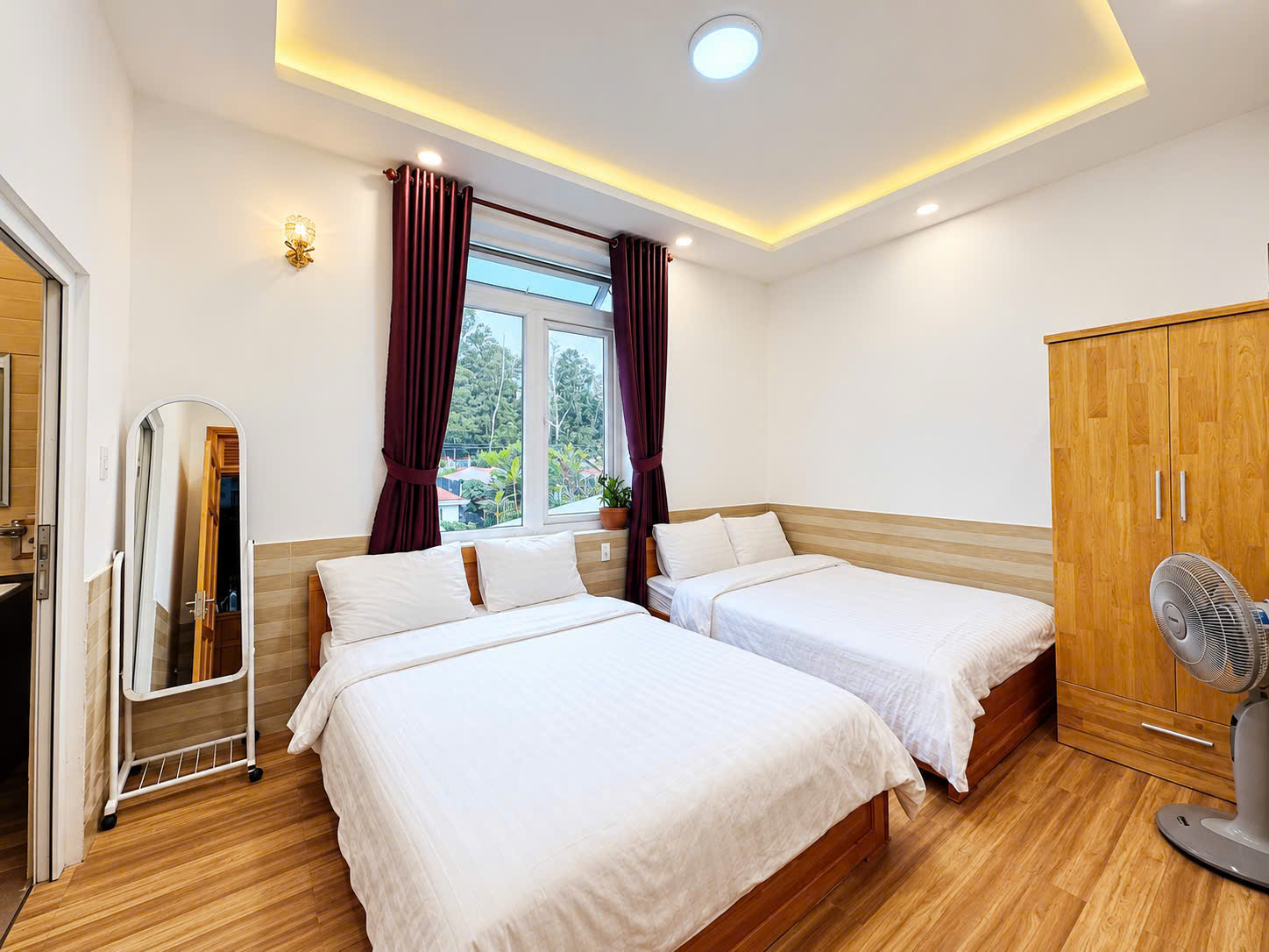 Cần sang nhượng khách sạn mặt tiền đường Hoàng Văn Thụ giá 35 triệu tại Đà Lạt Lâm Đồng 16013107
