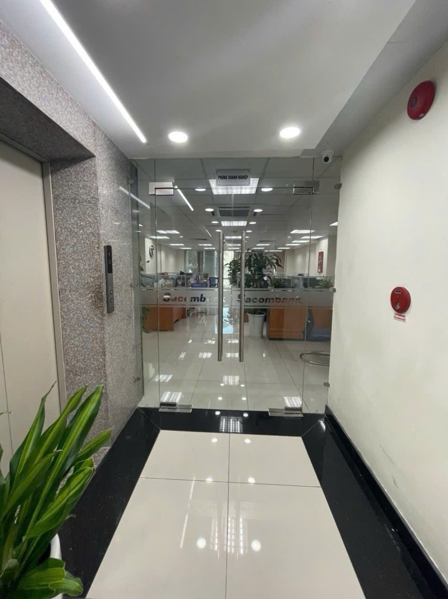Đẳng cấp nổi trội Thái Thịnh tòa Building siêu đẹp 10 tầng thang máy có hầm hơn 80  tỷ 16013123