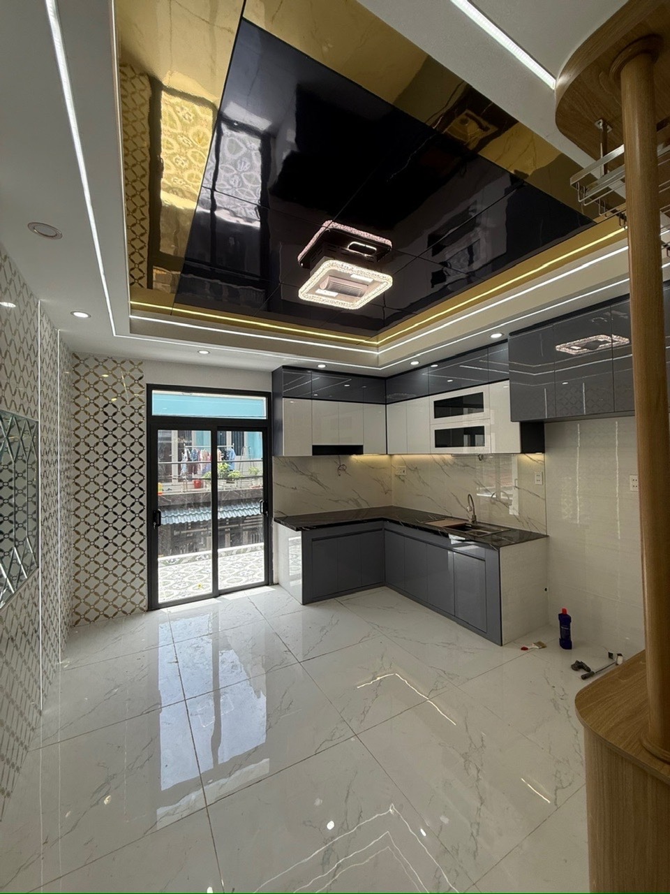 CHÍNH CHỦ BÁN NHÀ ĐẸP 48M2 - 4 TẦNG- HẺM 6M THÔNG SÁT CHỢ Tại P.BÌNH HƯNG HOÀ B, BÌNH TÂN,HCM 16013127