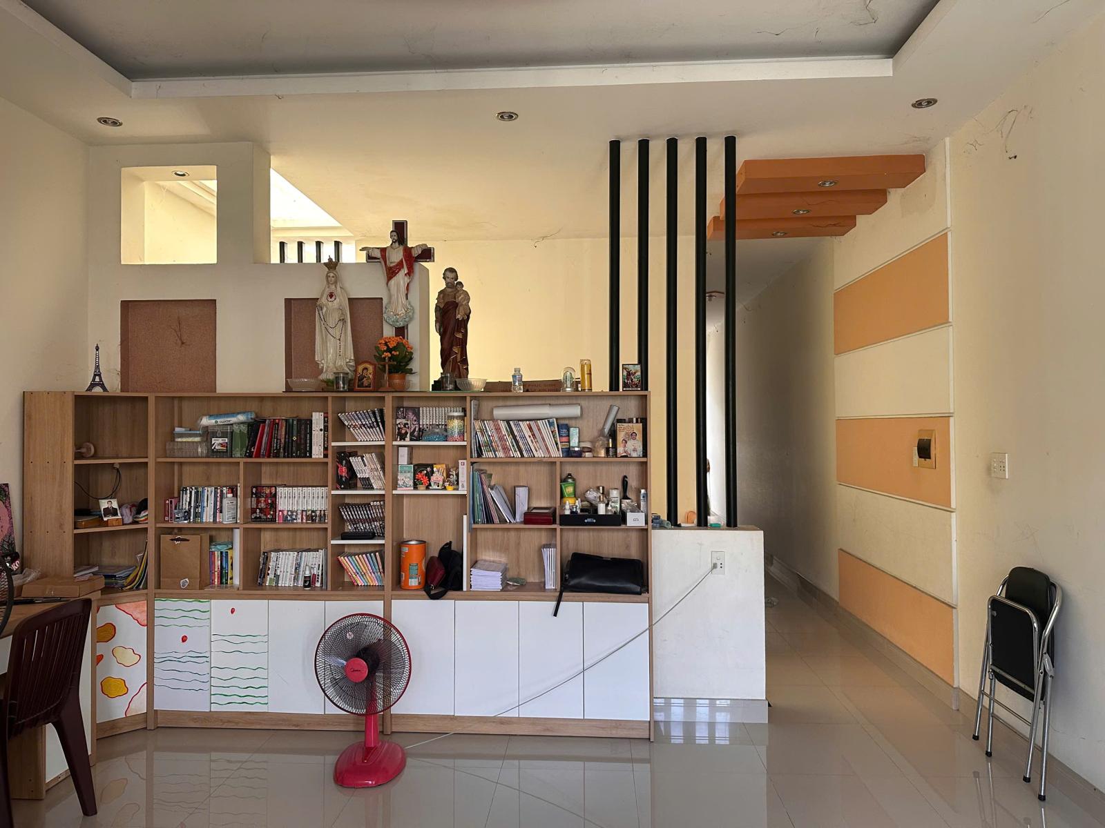 Bán nhà 1 trệt 1 lầu 90m2 - kdc Tân Phong , tp Đồng Nai giá 4,9 tỷ thương lượng 16013146