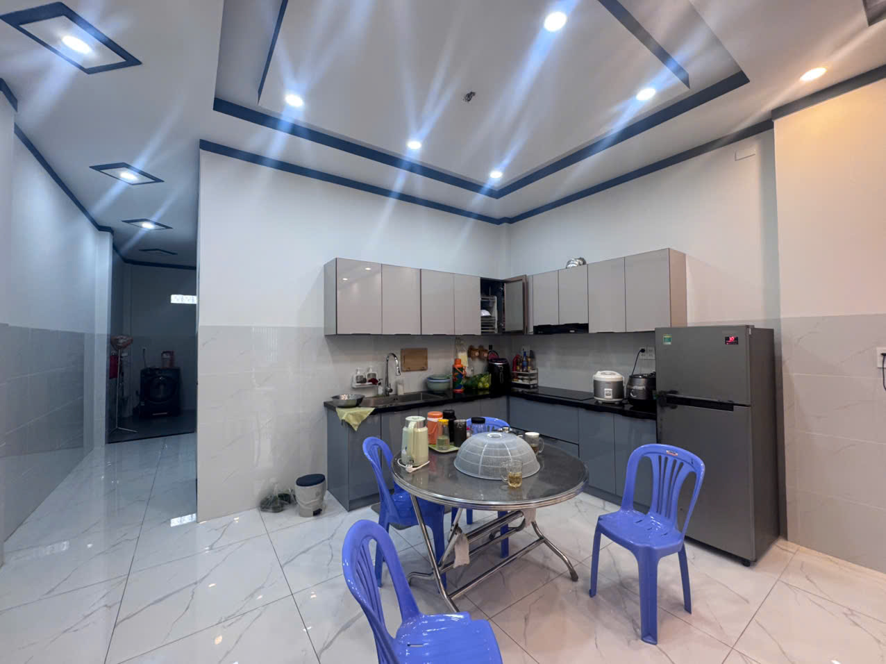 Bán nhà lầu 3PN 2WC gần Bệnh viện Đồng Nai – đường 10m, giá 5,99 tỷ 16013188