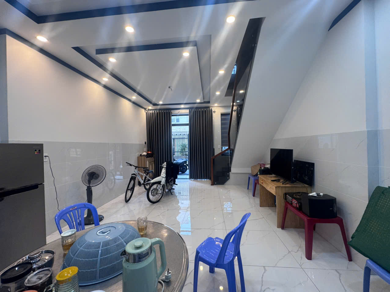 Bán nhà lầu 3PN 2WC gần Bệnh viện Đồng Nai – đường 10m, giá 5,99 tỷ 16013188