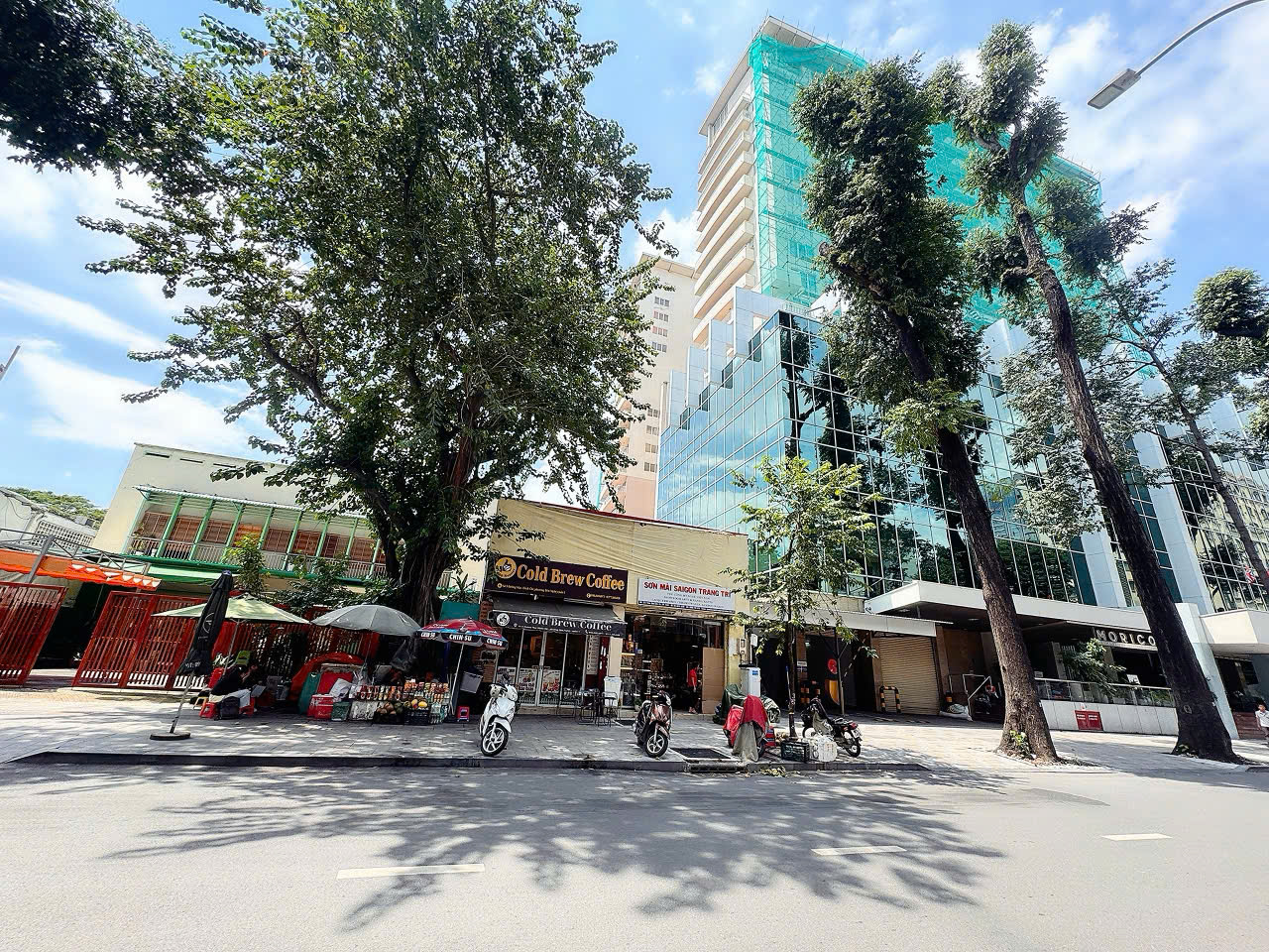 BÁN SIÊU PHẨM DỰ ÁN KIM CƯƠNG NGAY GÓC Đ. MẠC ĐĨNH CHI * Đ.LÊ DUẨN, QUẬN 1 - NGANG 33M *39M - GPXD 16013249