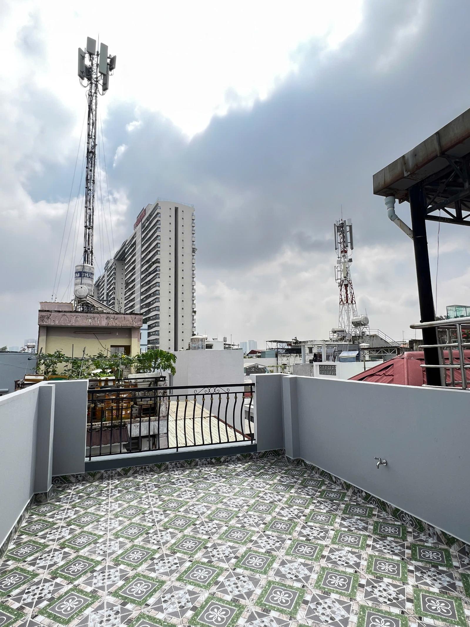 Nhà 4 tầng nở hậu 4.7m HXH vị trí đẹp bờ kè Nguyễn Duy P8Q8 (P.Chánh Hưng). Giá: 7.45 tỷ 16013293