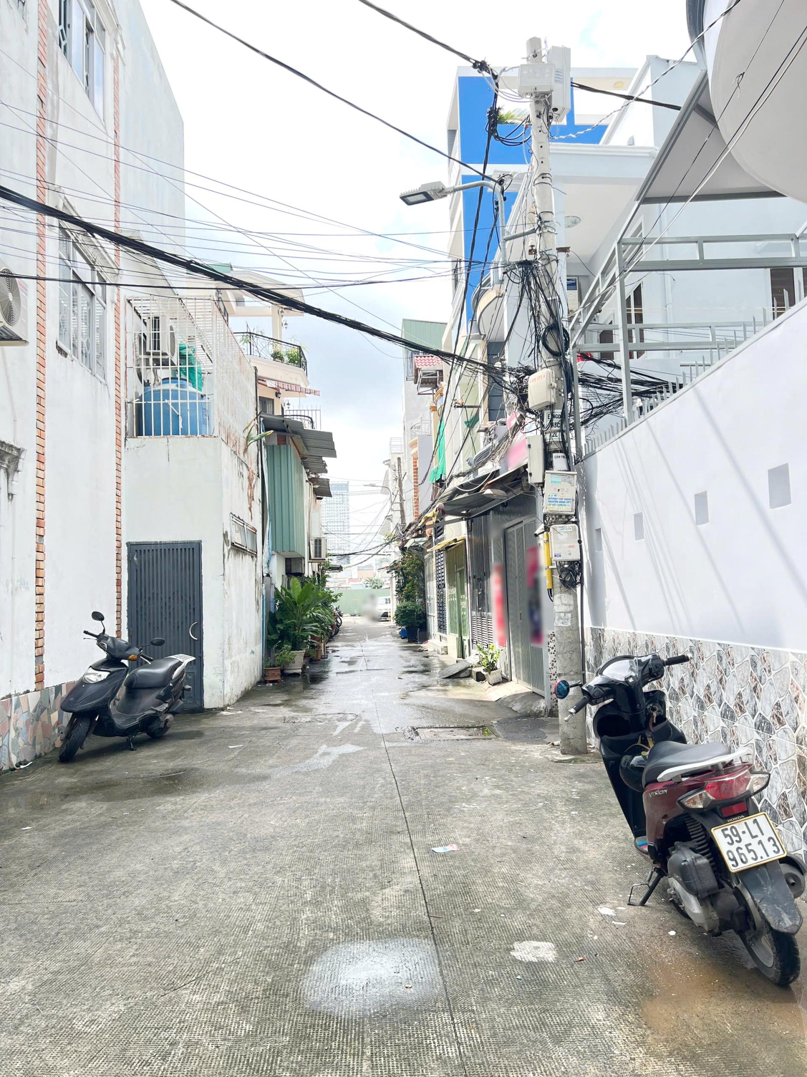 Nhà 4 tầng nở hậu 4.7m HXH vị trí đẹp bờ kè Nguyễn Duy P8Q8 (P.Chánh Hưng). Giá: 7.45 tỷ 16013293