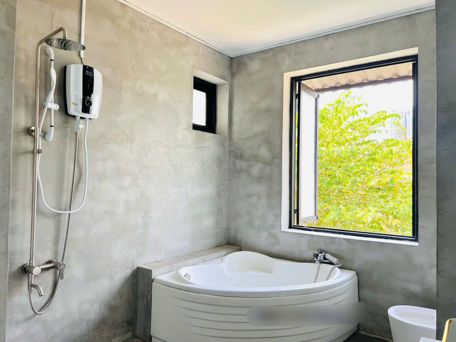 Cho thuê Biệt Thự 5 tầng 250m2 đường Lê Thị Kỉnh Phước Kiển Nhà Bè. Giá 40triệu 16013302