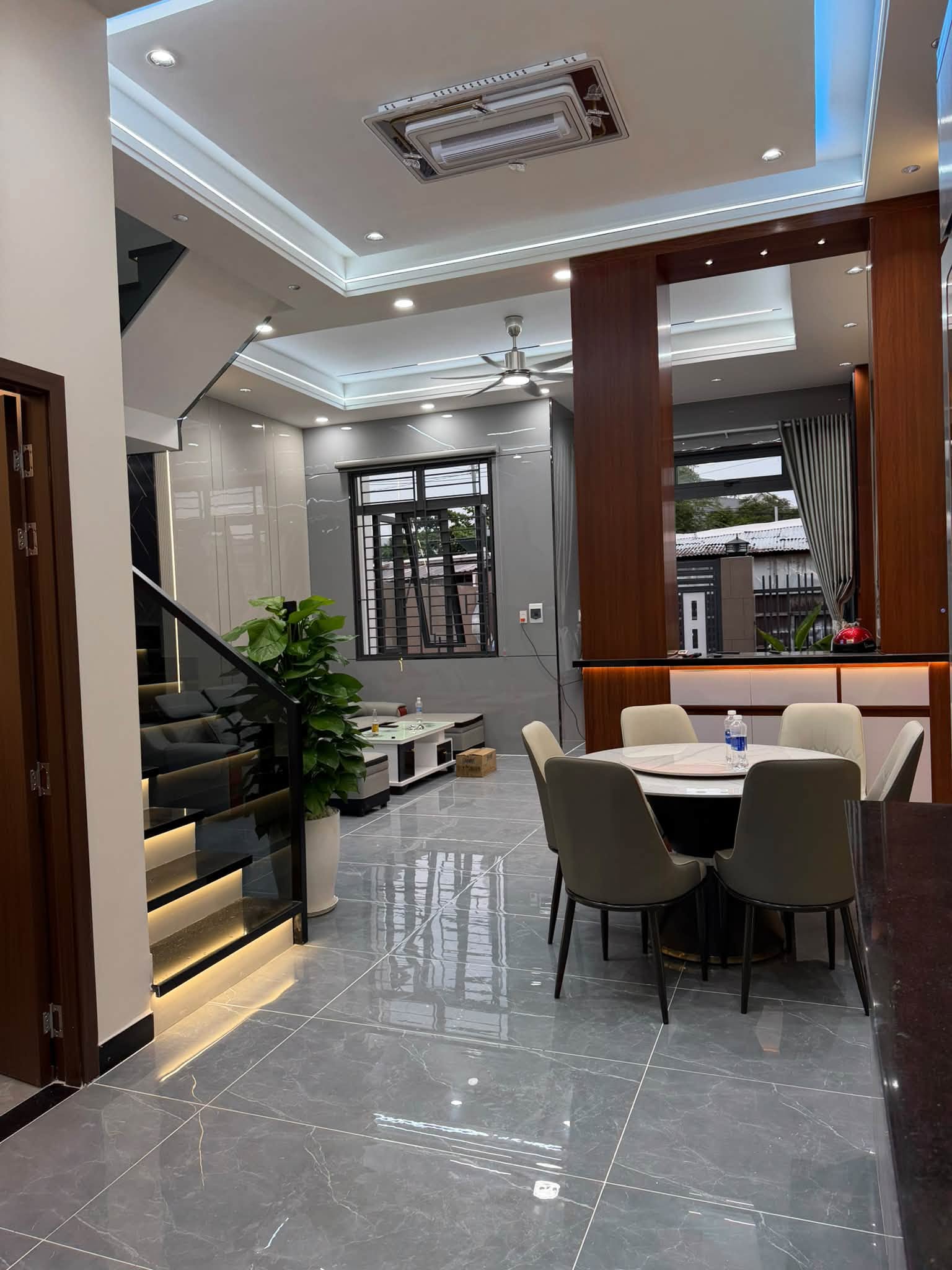 Bán nhà 1 trệt 1 lầu 6x22m giá nhỉnh 5 tỷ Đường 6m Trịnh Thị Dối 16013376