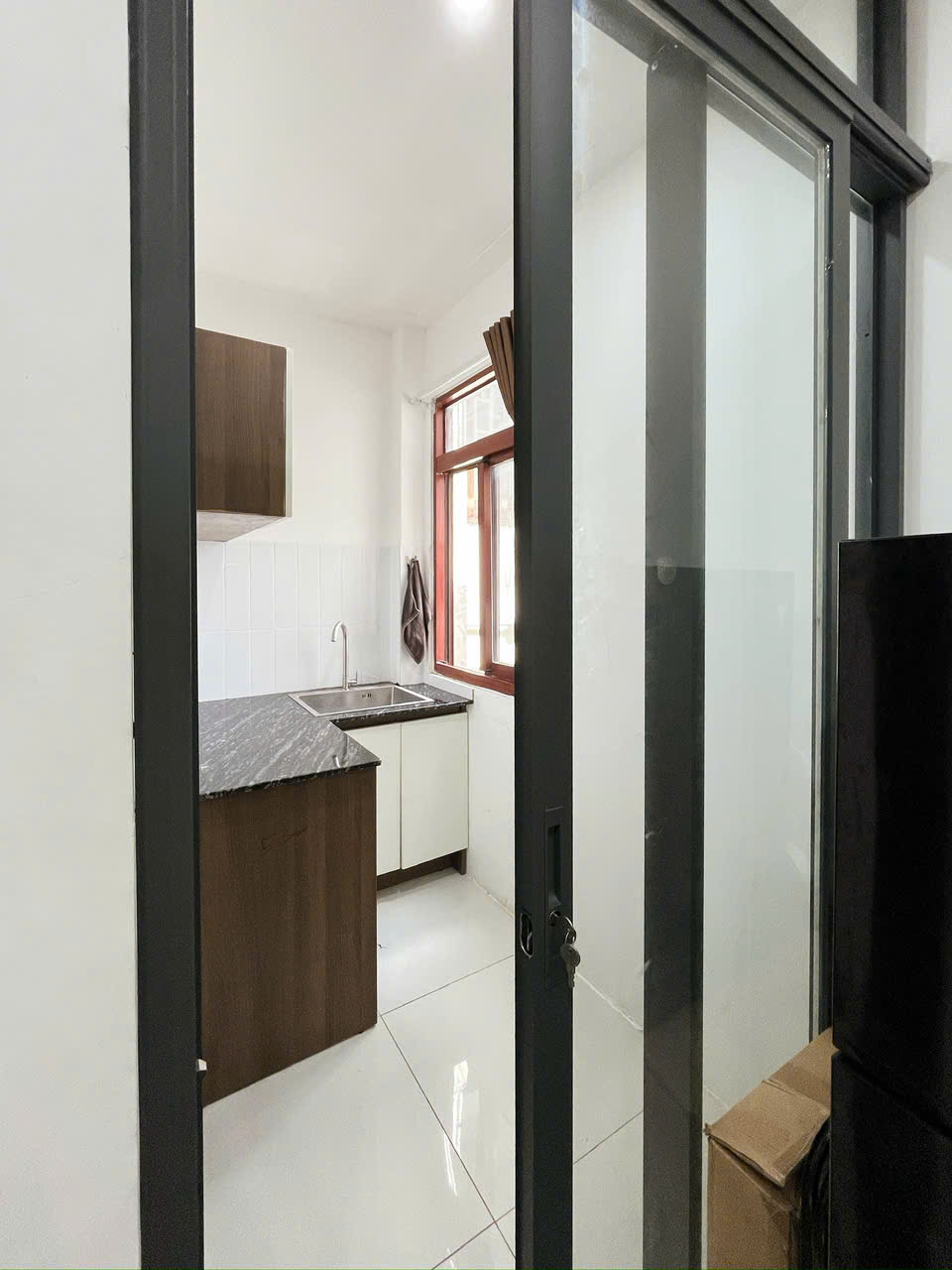 NHƯỢNG LẠI HỢP ĐỒNG THUÊ CHDV 1 PHÒNG NGỦ TÁCH BẾP TẠI TRẦN NÃO, QUẬN 2 ,TPHCM 16013393