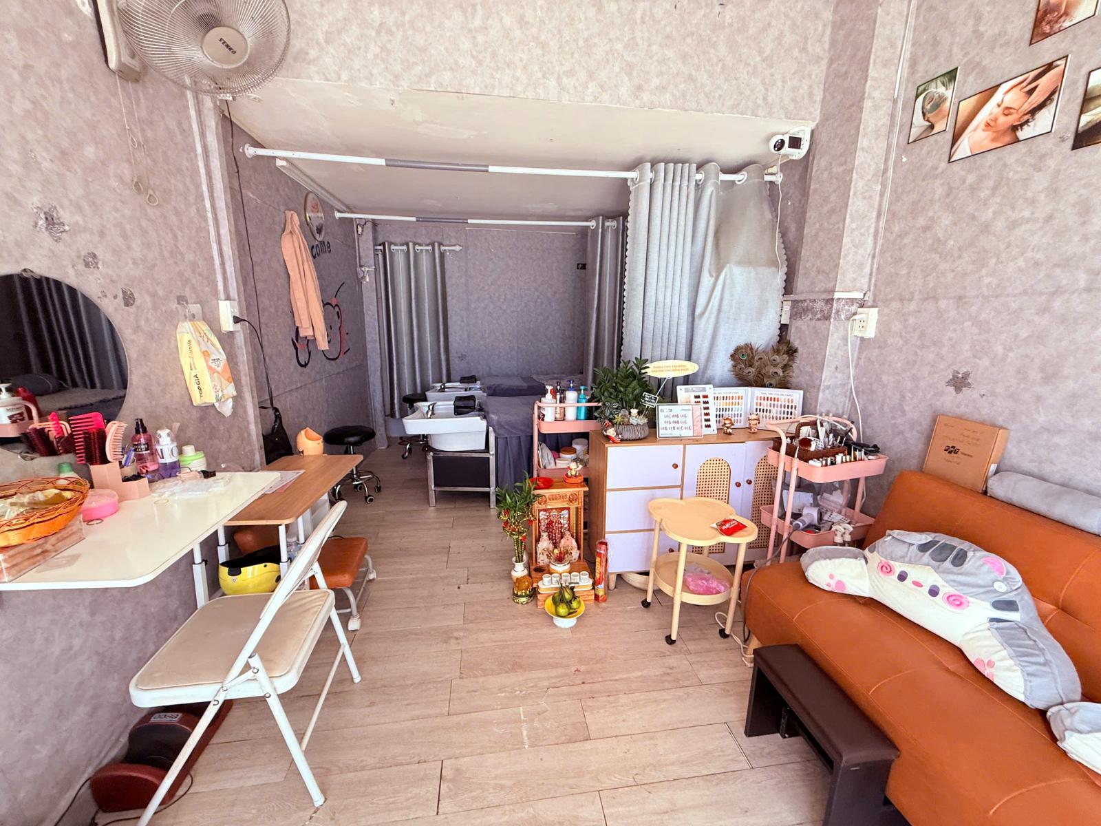 SANG NHƯỢNG TIỆM NAIL – GỘI  - GIÁ CHỈ 27TR ( ĐÃ BAO GỒM 11TR CỌC) TẠI QUẬN 6, HỒ CHÍ MINH 16013394