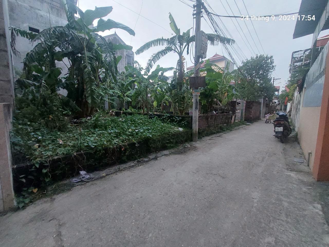 Lõi Vin Bắc Hồng 47m2, mt4m. Ô tô, gần ô tô tránh, 3.6 tỷ, Đông Anh.tìm khách gấp. 16013421