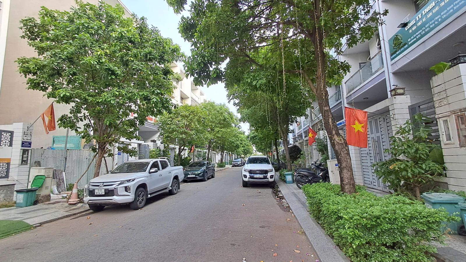 Bán Nhà Mặt Tiền Đường Số 16 Khu Đô Thị Vạn Phúc - phường Hiệp Bình Phước - Thành Phố Thủ Đức 16013458