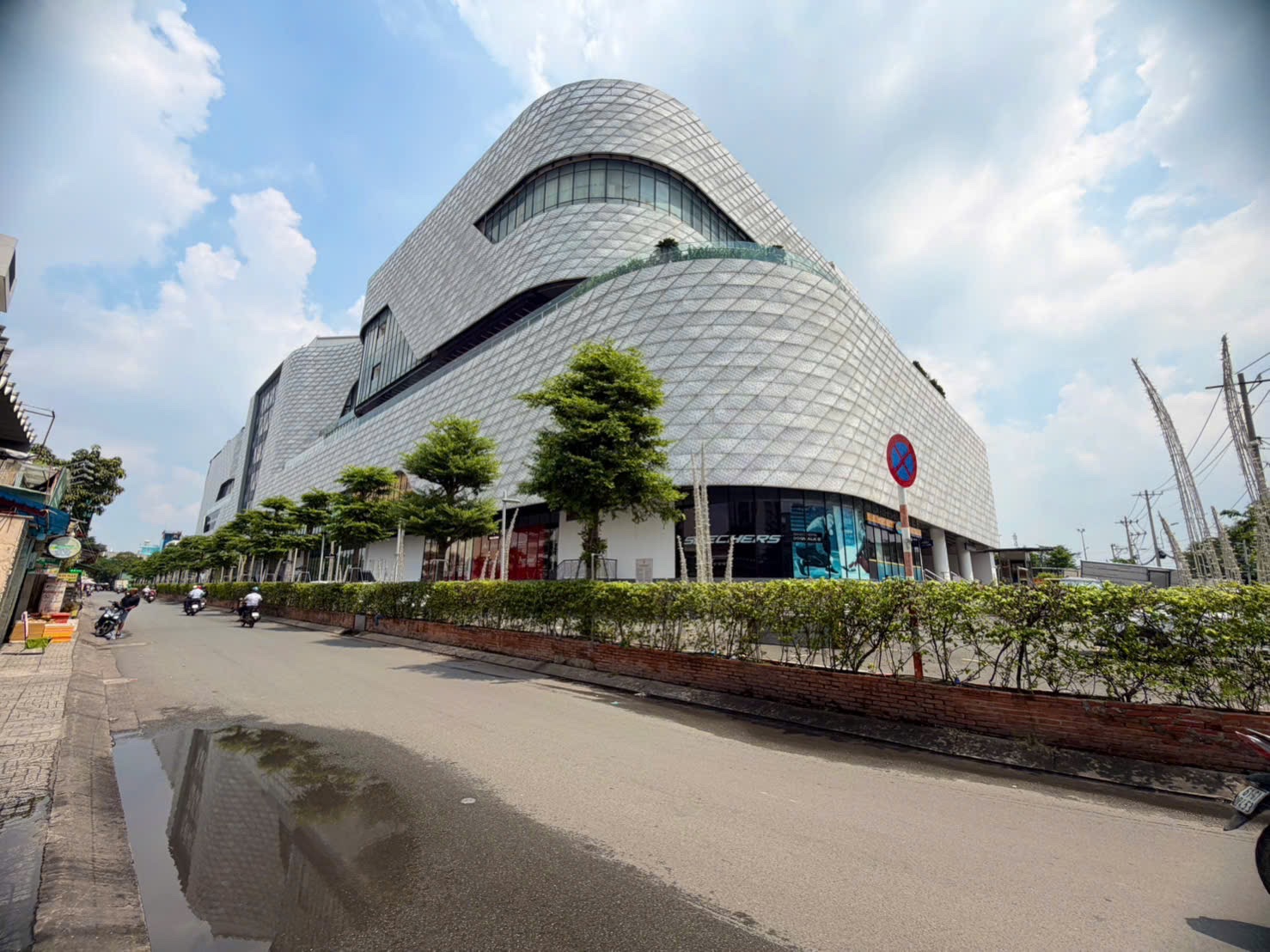 2 MẶT TIỀN HẺM Ô TÔ - GẦN GIGAMALL PHẠM VĂN ĐỒNG - 63M2 - CHỈ 5.3T 16013471
