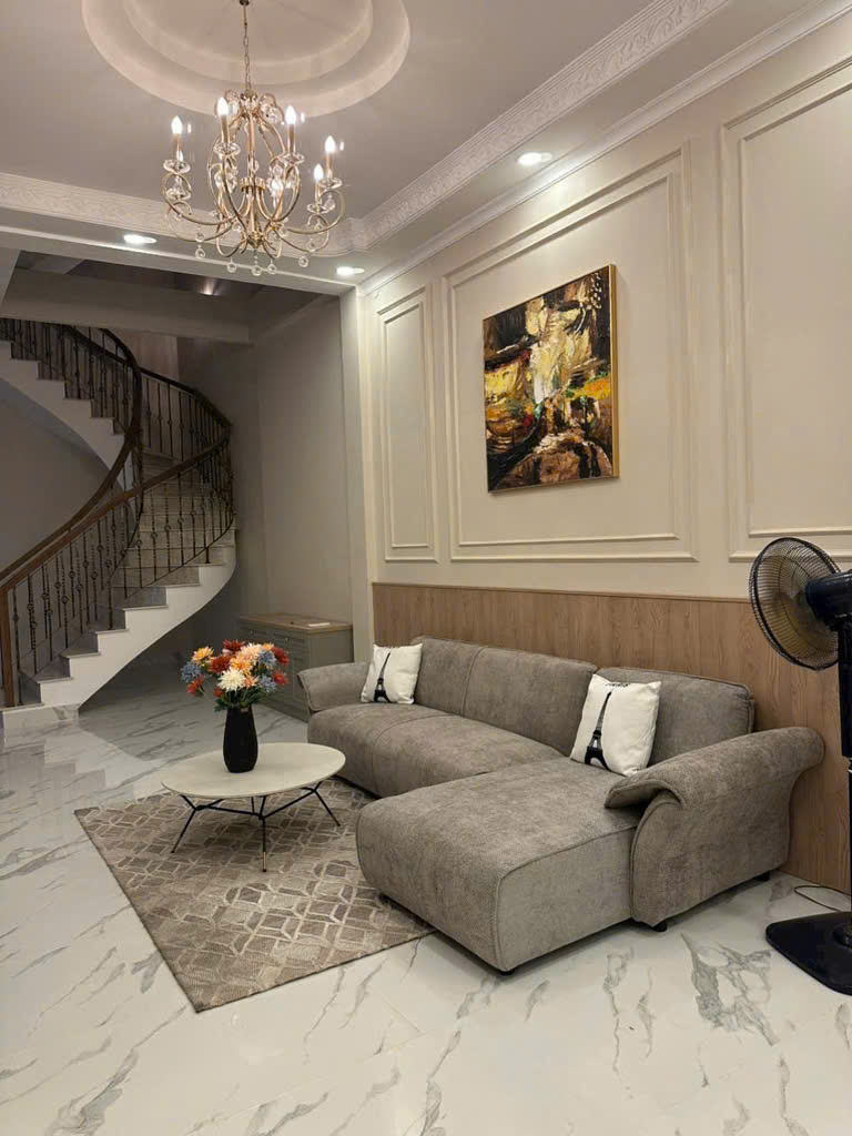 BÁN NHÀ HXH Đ. TÔN THẤT TÙNG, QUẬN 1 - THIẾT KẾ PHONG CÁCH XỊN SÒ - 121M2 - NGANG 6M*25M - NHỈNH 16013472