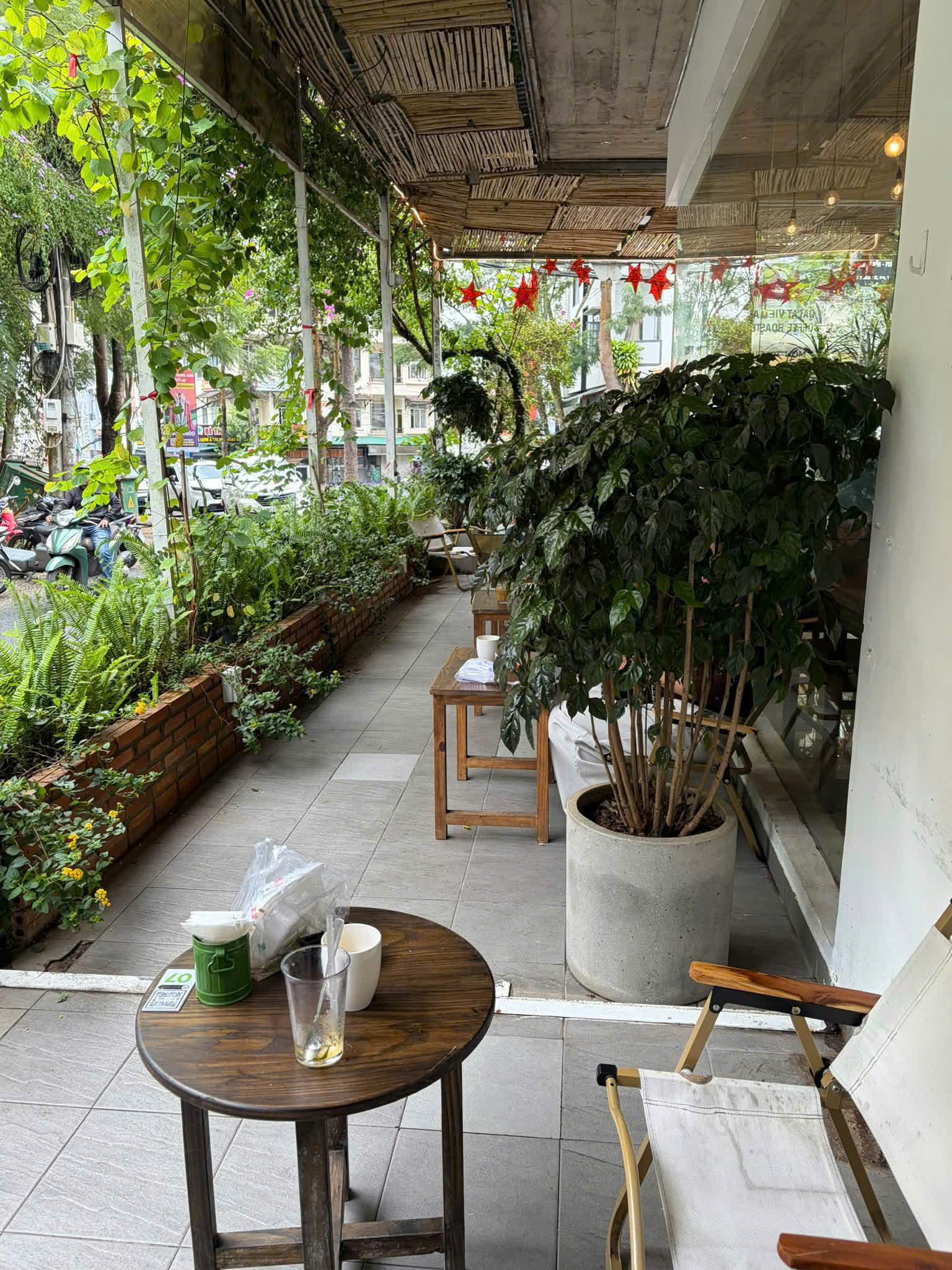 Cần sang nhượng quán cà phê đang kinh doanh góc 2 mặt tiền Trần Lê giá 25 triệu tại Đà Lạt Lâm Đồng 16013479