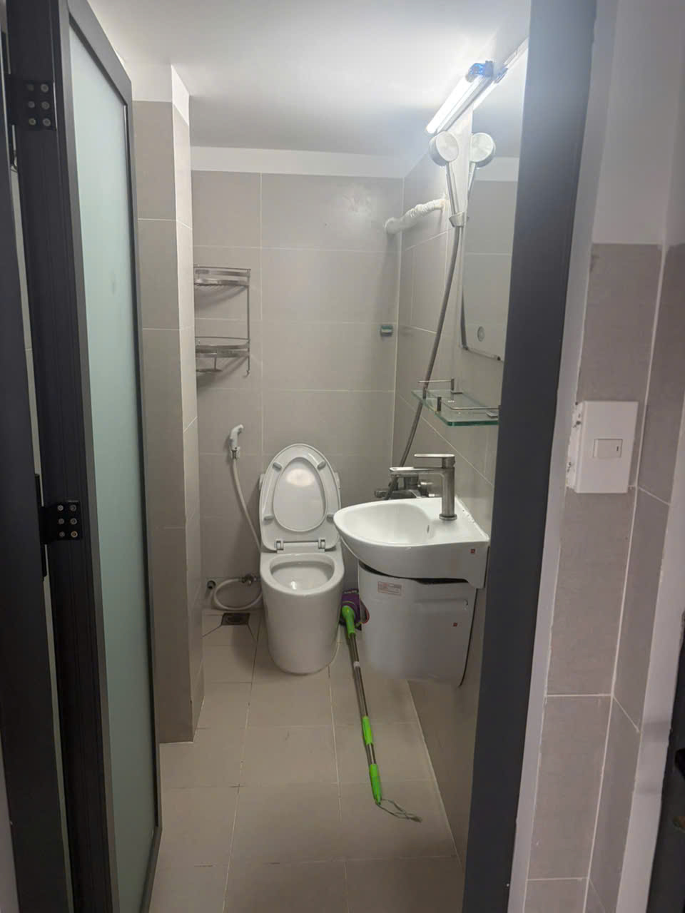 CHO THUÊ PHÒNG TRỌ GÁC LỬNG + NỘI THẤT MỚI 100%– KHU GIGAMALL, ĐH LUẬT, HUTECH, NGOẠI THƯƠNG 16013482