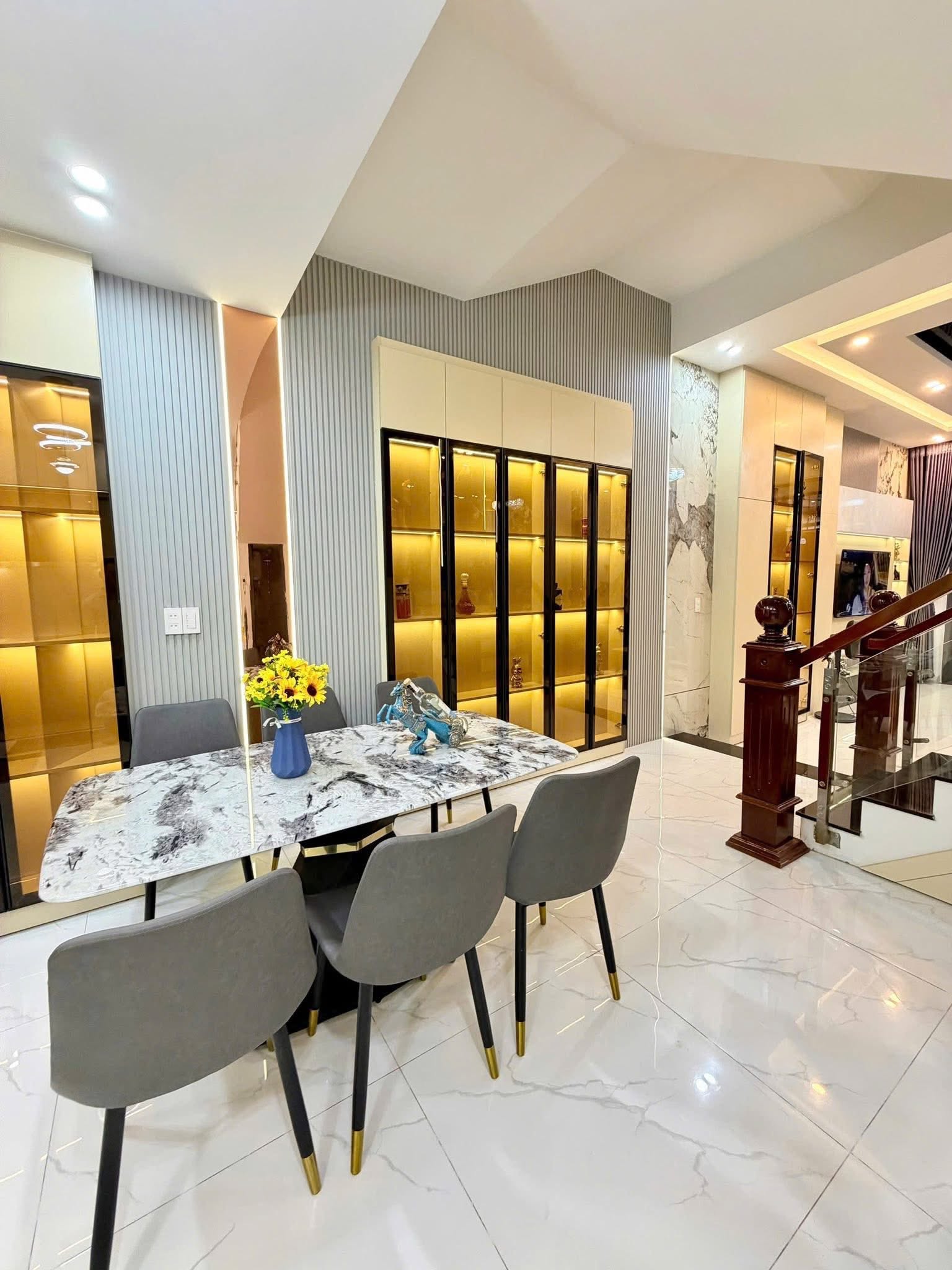 Nhà 3 Tầng full nội thất đường Dương Đức Hiền - Gần biển 16013486