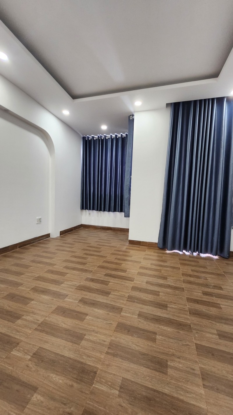 Bán nhà 84m2, 3 tầng, đường số 12, Hiệp Bình Phước, Thủ Đức, TP HCM. Sổ hồng riêng, giá 6.78 tỷ. 16013510