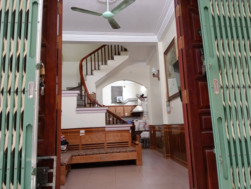 Giá chỉ 2 tỷ xxx khách hàng đã được sở hữu căn nhà Tại Ngõ 19 - Nguyễn Văn Cừ - Hồng Hải – Hạ Long 16013565