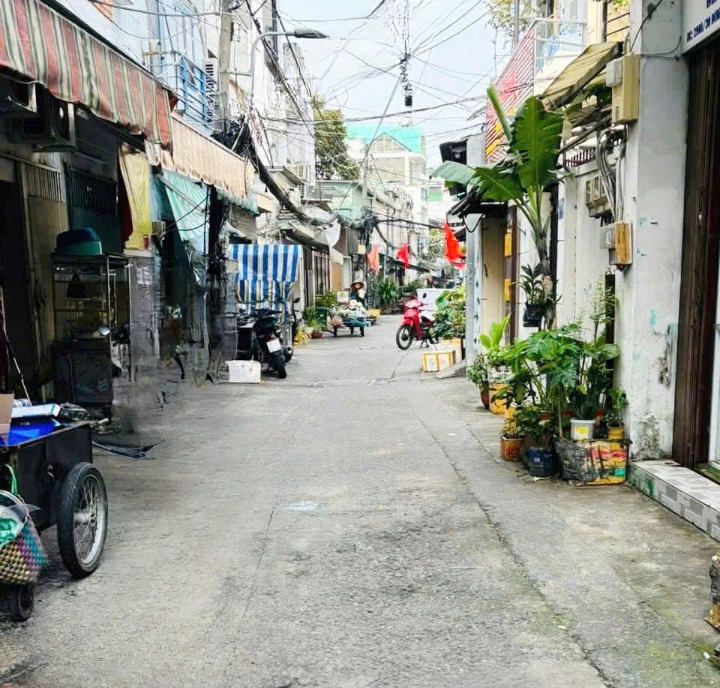 Căn góc nở hậu hẻm thông Dương Bá Trạc (P2Q8 cũ) P. Chánh Hưng mới. Giá 5,18 tỷ TL 16013571
