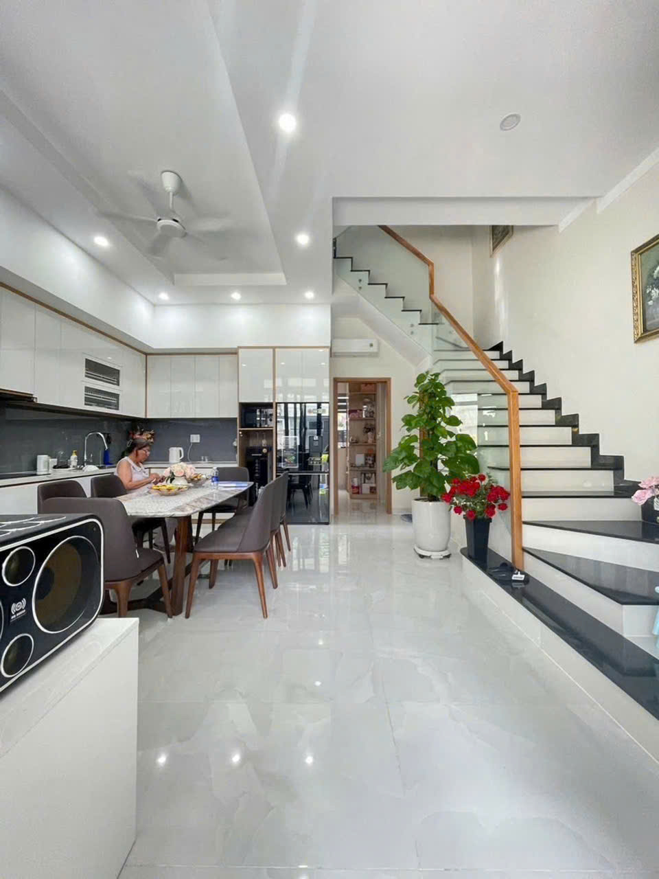 HOT HOT HOT – NHÀ MẶT TIỀN 5M THÔNG TRẦN THỊ CỜ, 3 TẦNG – NHỈNH 8 TỶ! 16013599