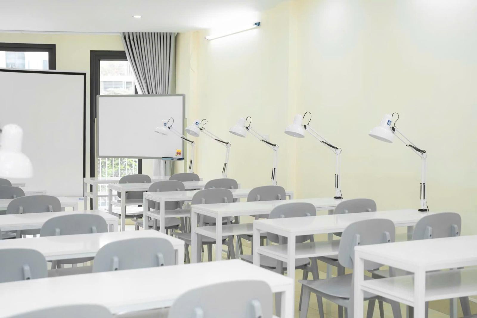 MÌNH CẦN SANG NHƯỢNG MẶT BẰNG 8 TẦNG MẶT ĐƯỜNG TO TẠI HÀ NỘI DO CÓ NHU CẦU ĐỊNH CƯ 16013613